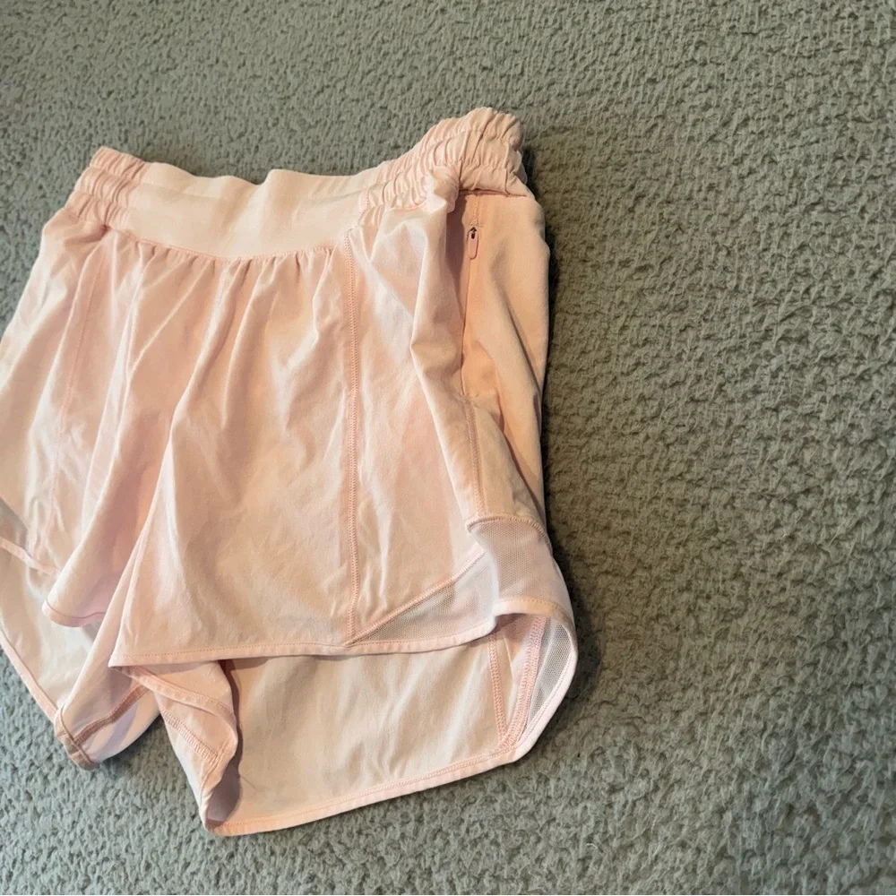 Lululemon Hotty Hot Low-Rise Short 4